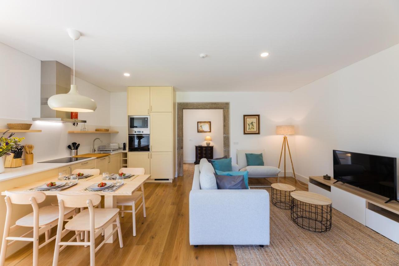 칼데라스 Linden Tree House A And B 아파트 외부 사진
